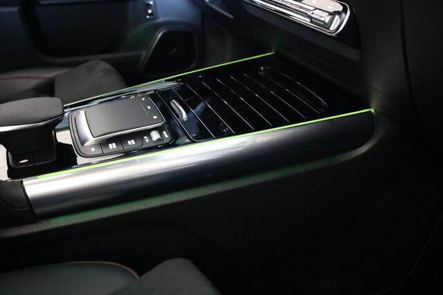 Mercedes-Benz GLA-KLASSE AMG 35 4MATIC 306PK (Panoramadak Sportleder/Memory Carplay HeadUp Burmester Distronic Keyless 360Camera Multibeam 20InchAMG)