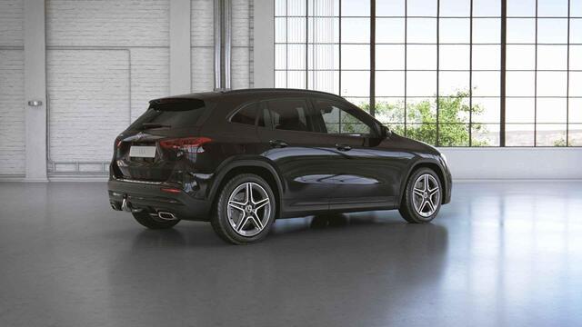 Mercedes-Benz GLA-KLASSE 250 e AMG Line | Night | Panoramadak | 360 graden camera | Stoelverwarming |