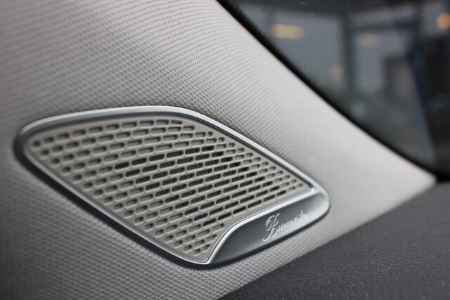 Mercedes-Benz GLA-KLASSE 250e Business Solution Luxury Limited PANORAMADAK BURMESTER SFEER TREKHAAK