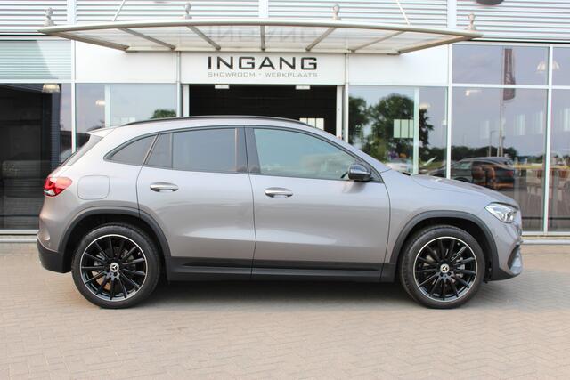Mercedes-Benz GLA-KLASSE 250 e AMG Line | Distronic | Trekhaak | 360° |
