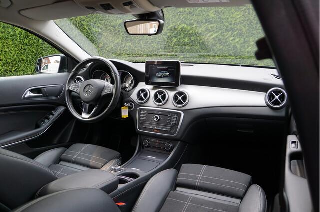Mercedes-Benz GLA-KLASSE GLA 180 Ambition Night | Navigatie Xenon