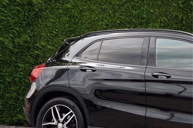 Mercedes-Benz GLA-KLASSE GLA 180 Ambition Night | Navigatie Xenon