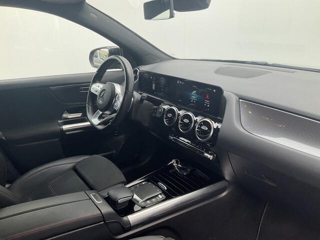 Mercedes-Benz GLA-KLASSE 250 e Business Solution AMG PHEV Nav/Cruise Stoelverw Digi-Dash Uitstraling!