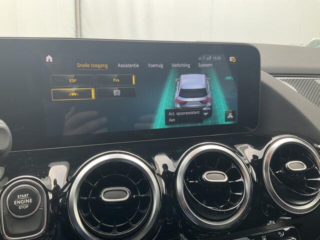 Mercedes-Benz GLA-KLASSE 250 e Business Solution AMG PHEV Nav/Cruise Stoelverw Digi-Dash Uitstraling!