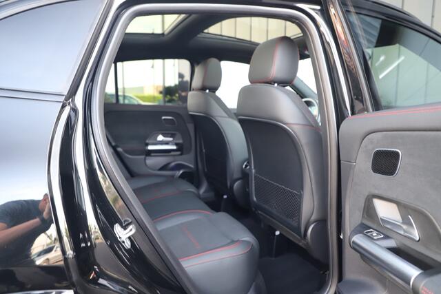 Mercedes-Benz GLA-KLASSE 250e AMG Aut8 | 218PK | Pano | Memory | Burmester | Keyles-go | Sfeerverlichting | Distronic | Multibeam | Stoelverw. | 2024.