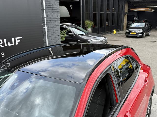 Mercedes-Benz GLA-KLASSE 180 Prestige AMG LINE