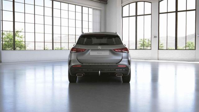 Mercedes-Benz GLA-KLASSE 250 e Business Solution AMG Limited | Night | Panoramadak | Memory | Trekhaak | 19" lichtmetalen velgen | Keyless |