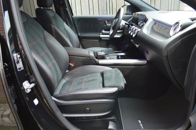 Mercedes-Benz GLA-KLASSE 250 e AMG Led Panorama Memory Camera 360 Keyless Pdc