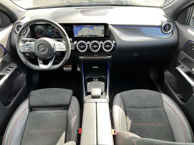 Mercedes-Benz GLA-KLASSE 250 e Business Solution AMG Limited trekhaak, LM velgen 19 AMG, widescreen, Hi Fi soundsysteem