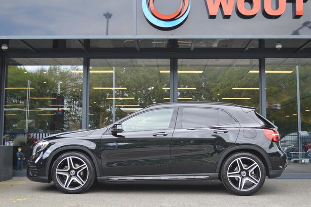 Mercedes-Benz GLA-KLASSE 180 AMG-Line Aut. Led Clima Camera Night Pdc