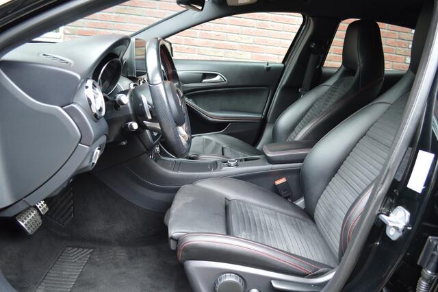 Mercedes-Benz GLA-KLASSE 180 AMG-Line Aut. Led Clima Camera Night Pdc
