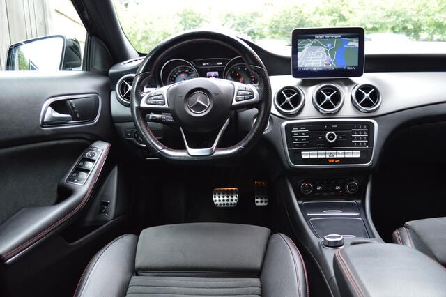Mercedes-Benz GLA-KLASSE 180 AMG-Line Aut. Led Clima Camera Night Pdc