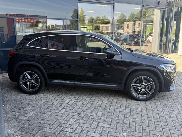 Mercedes-Benz GLA-KLASSE 250 e AMG Line PHEV,MBUX,CAMERA
