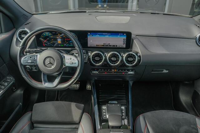 Mercedes-Benz GLA-KLASSE GLA250e AMG 218pk Hybrid Widescreen Distronic 360 camera Carplay Multibeam led