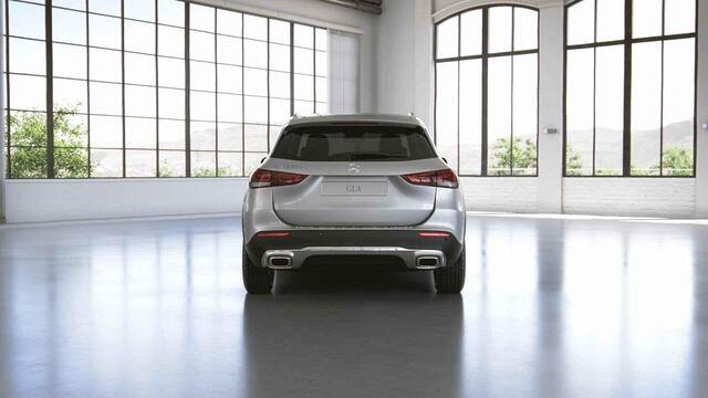 Mercedes-Benz GLA-KLASSE 250 e Luxury line | Premium pakket | Distronic |