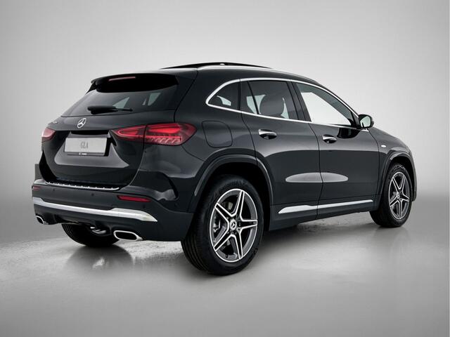Mercedes-Benz GLA-KLASSE 250 e Business Solution AMG | Trekhaak | Dodehoekassistent | Parkeerpakket met 360°-camera | KEYLESS GO-comfortpakket | USB-pakket plus | EASY PACK achterklep | Spiegelpakket | MULTIBEAM LED |