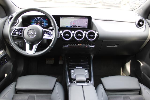 Mercedes-Benz GLA-KLASSE 250e AUT8 Progressive CAMERA NAVI DAB 18''