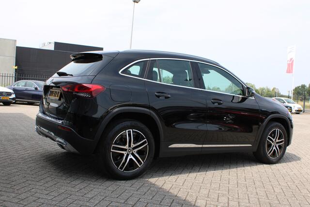 Mercedes-Benz GLA-KLASSE 250e AUT8 Progressive CAMERA NAVI DAB 18''