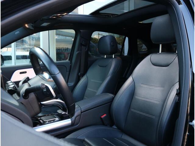 Mercedes-Benz GLA-KLASSE 250 e AMG Line | Panoramadak | Widescreen
