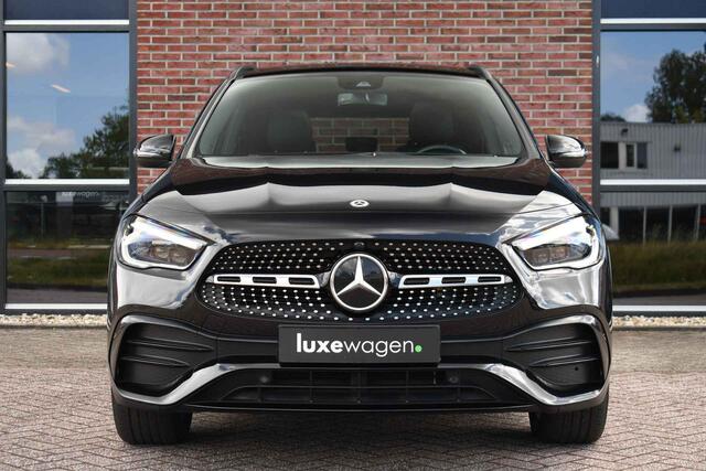 Mercedes-Benz GLA-KLASSE 250 e AMG Pano Night Camera