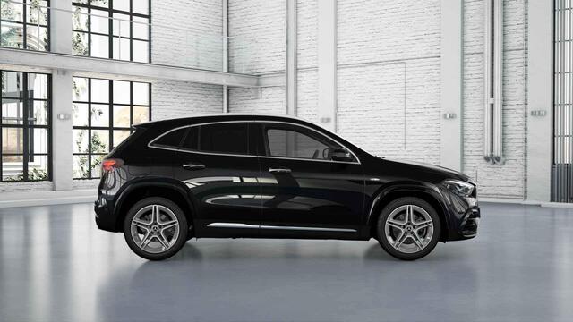 Mercedes-Benz GLA-KLASSE 250 e Business Solution AMG | Stoelverwarming | Chrome raamlijsten | Panoramadak |