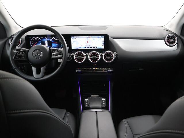 Mercedes-Benz GLA-KLASSE 250 e Luxury Line | Panoramadak | Getint glas | Apple Carplay |