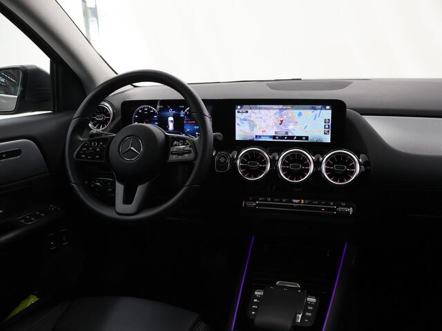 Mercedes-Benz GLA-KLASSE 250 e Luxury Line | Panoramadak | Getint glas | Apple Carplay |