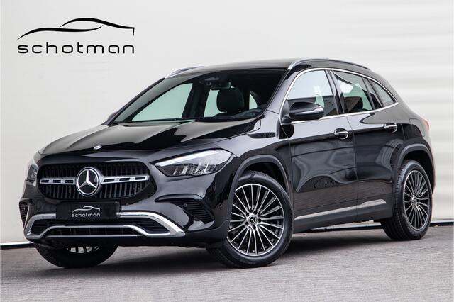 Mercedes-Benz GLA-KLASSE 250 e Luxury Line, Panorama, Key-Less, Hybrid 2024