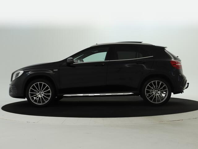 Mercedes-Benz GLA-KLASSE 180 Business Solution AMG Line | Panoramadak | Cruise Control | Stoelverwarming | Trekhaak