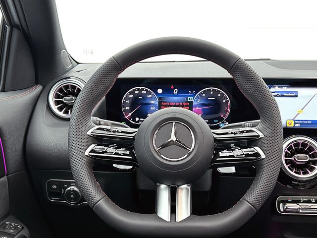 Mercedes-Benz GLA-KLASSE 180 Business Solution AMG | Trekhaak | GUARD 360 ° Vehicle protection Plus | Advanced Sound System | MULTIBEAM LED |