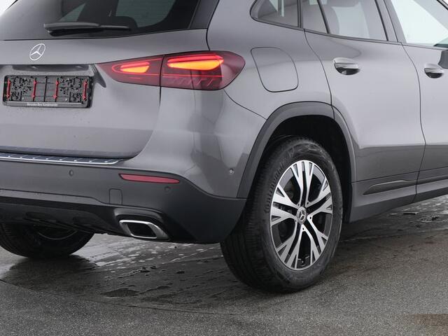 Mercedes-Benz GLA-KLASSE 250 e Plug-In Hybride Progressive Line Advanced | Night Pakket | Burmester® | Memory voorstoelen | Distronic. Inclusief 24 maanden MB Certified garantie voor Europa.