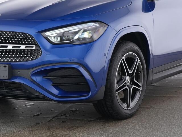 Mercedes-Benz GLA-KLASSE 250 e AMG Plug-In Hybride AMG Line Advanced Plus | Night Pakket | Panorama Schuif-Kanteldak | Memory Voorstoelen | Sfeerverlichting. Inclusief 24 maanden MB Certified garantie voor Europa.
