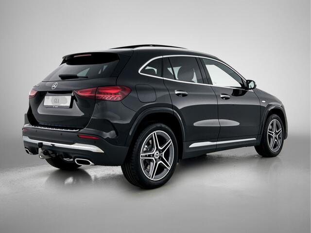 Mercedes-Benz GLA-KLASSE 250 e Business Solution AMG | Trekhaak | Advanced sound system | GUARD 360 ° Vehicle protection Plus | Dodehoekassistent | Panoramaschuifdak | Stoelverwarming voor |