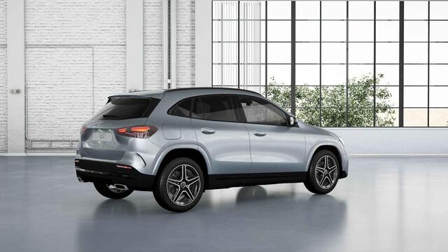 Mercedes-Benz GLA-KLASSE 250 e Business Solution AMG | Nightpakket | Panoramaschuifdak | Achteruitrijcamera | Stoelverwarming | Sfeerverlichting | LED verlichting |