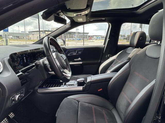 Mercedes-Benz GLA-KLASSE 180 AMG | Panoramadak | Sfeerverlichting