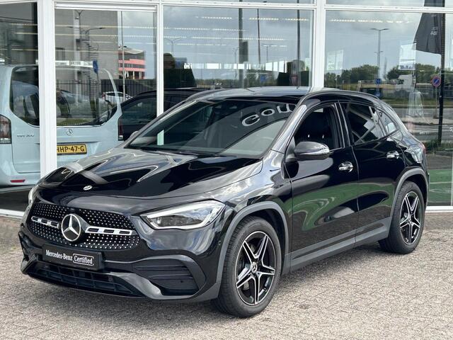 Mercedes-Benz GLA-KLASSE 180 AMG | Panoramadak | Sfeerverlichting