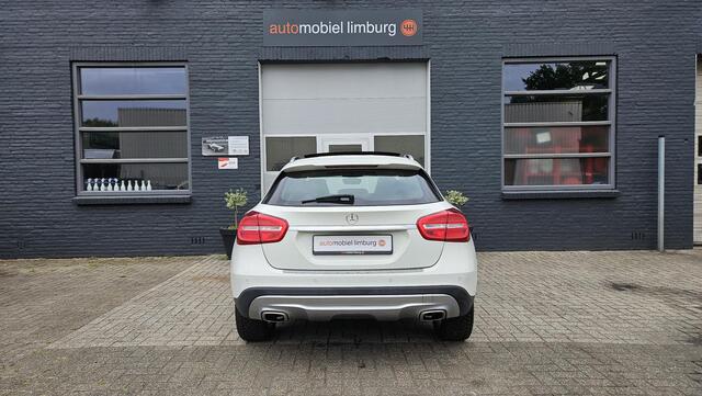 Mercedes-Benz GLA-KLASSE 200 Urban Sport | PANORAMADAK | LED | NAVI | VOLLEDIGE ONDERHOUDSHISTORIE