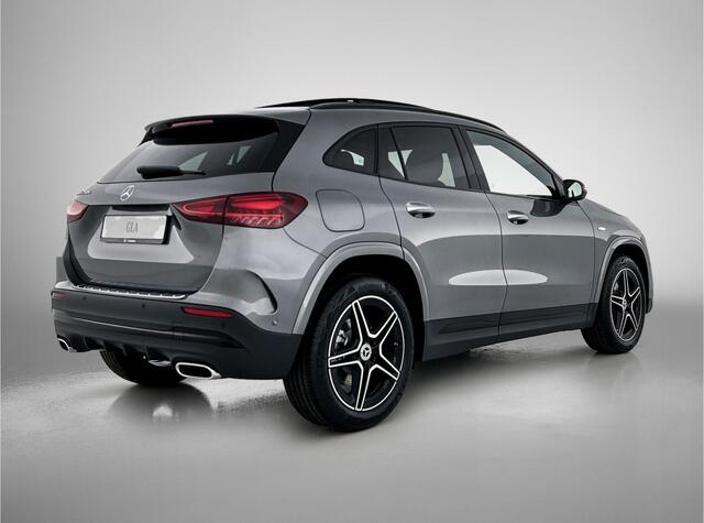 Mercedes-Benz GLA-KLASSE 250 e Business Solution AMG | Nightpakket | Parkeerpakket met achteruitrijcamera | Keyless-Go comfortpakket | EASY PACK achterklep | USB-pakket plus | Sfeerverlichting | MULTIBEAM LED |