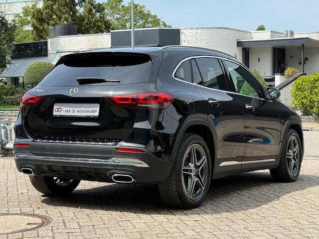 Mercedes-Benz GLA-KLASSE 250 e AMG Line LED | CLIMA | SFEERVERLICHTING