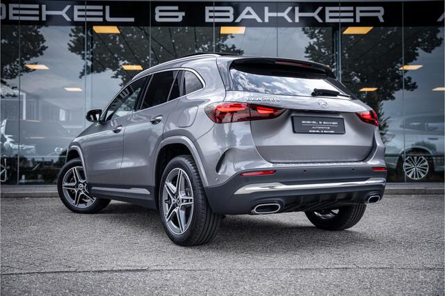 Mercedes-Benz GLA-KLASSE 250 e Star Edition AMG Line ** Panodak ** Keyless ** Camera ** Carplay