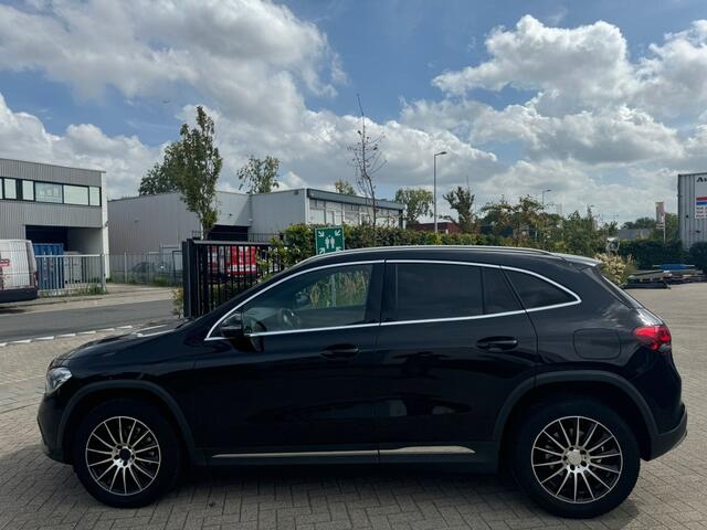 Mercedes-Benz GLA-KLASSE 200 d AMG CAMERA/LEER 2020