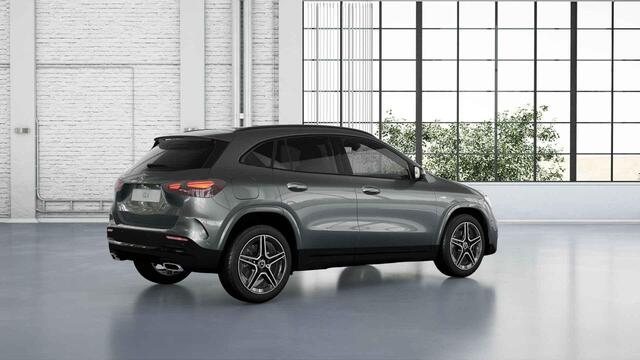 Mercedes-Benz GLA-KLASSE 250e Business Solution AMG | Panoramaschuifdak | Premium Plus | 360°-camera | Augmented Reality Navigation | Stoelverwarming | Head-up display | Dodehoekassistent |