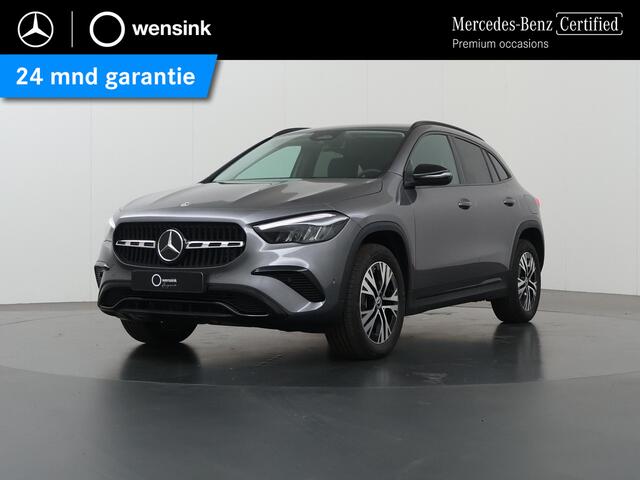 Mercedes-Benz GLA-KLASSE 250 e Business Solution Luxury | Trekhaak | Dode hoek assistent | Night pakket |
