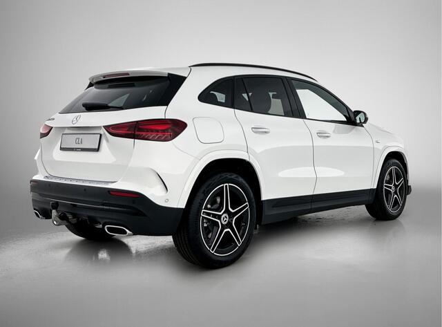 Mercedes-Benz GLA-KLASSE 250 e Business Solution AMG | Premium Plus pakket | Nightpakket | GUARD 360 ° Vehicle protection Plus | Trekhaak | Head-up display | Voorstoelen met memoryfunctie | MULTIBEAM LED |