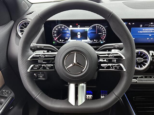 Mercedes-Benz GLA-KLASSE 250 e Business Solution AMG | Premium Plus pakket | Nightpakket | GUARD 360 ° Vehicle protection Plus | Trekhaak | Head-up display | Voorstoelen met memoryfunctie | MULTIBEAM LED |