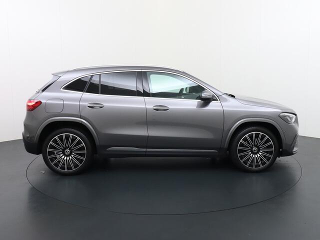 Mercedes-Benz GLA-KLASSE 250 e AMG Line | Multibeam Keyless Sfeer