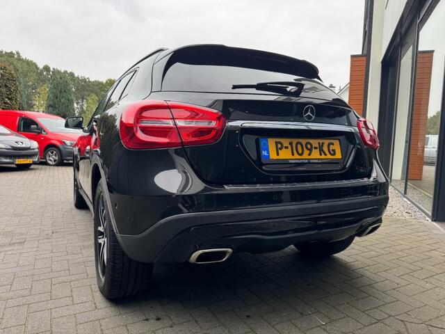 Mercedes-Benz GLA-KLASSE 180 Sport Night Edition ,Xenon,Nav,Clima,Stoelverw,Standkachel,Camera
