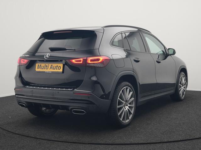 Mercedes-Benz GLA-KLASSE 250 e AMG Line Plug In Hybrid 225pk Dealer O.H PHEV | Cruise Control | Sfeerverlichting | Alcantara Sportstoelen Verwarmd | Lane Assist | Navigatie | Virtual | DAB |