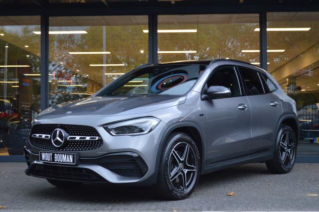 Mercedes-Benz GLA-KLASSE 250 e AMG Led Panorama Leder Memory Camera 360 Night Pdc
