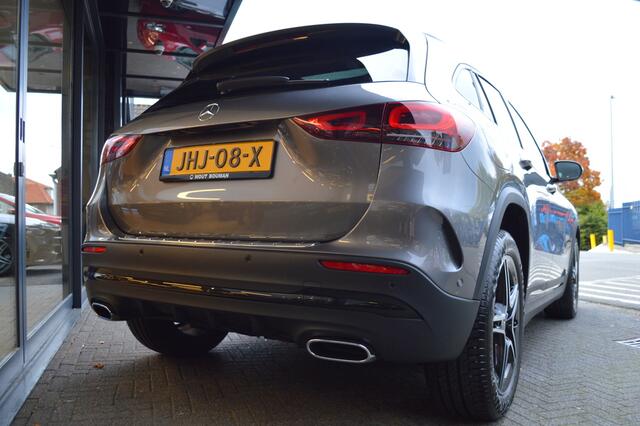 Mercedes-Benz GLA-KLASSE 250 e AMG Led Panorama Leder Memory Camera 360 Night Pdc